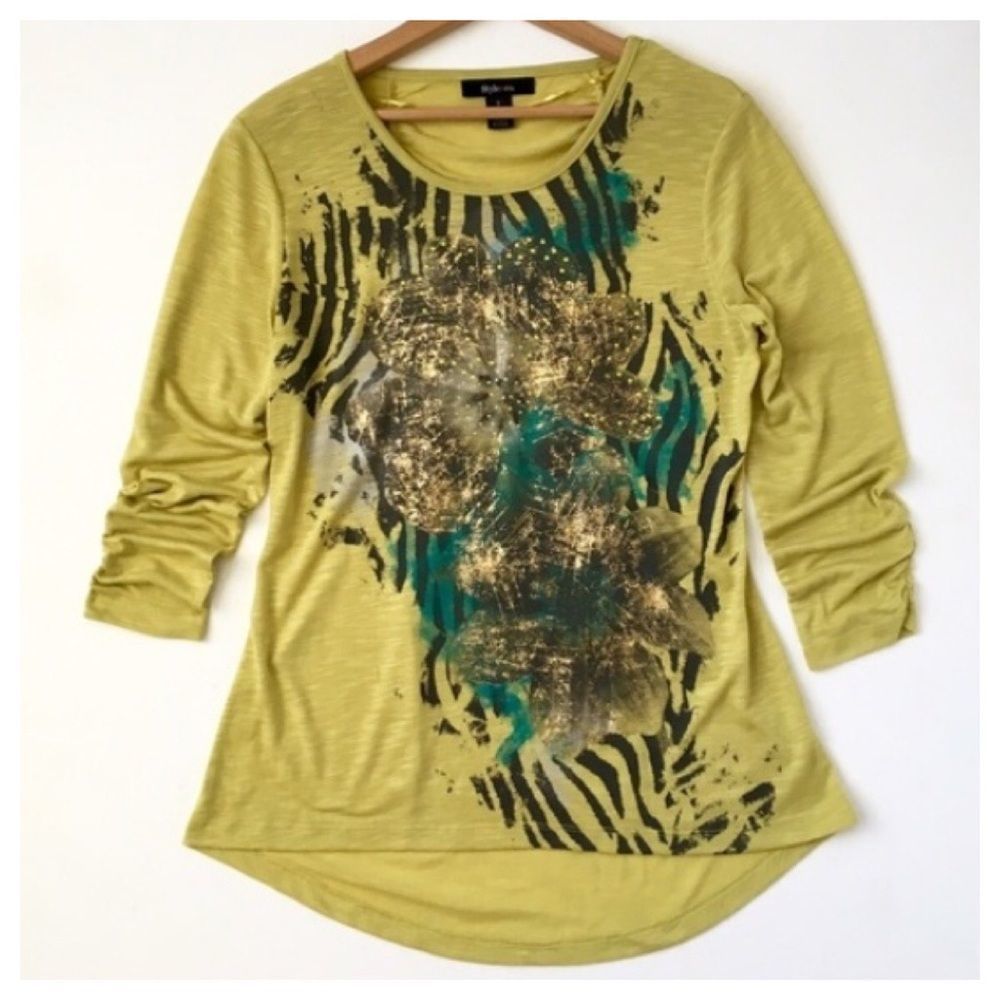 Style &  Co. Hi/low 3/4 Sleeve Graphic Top
